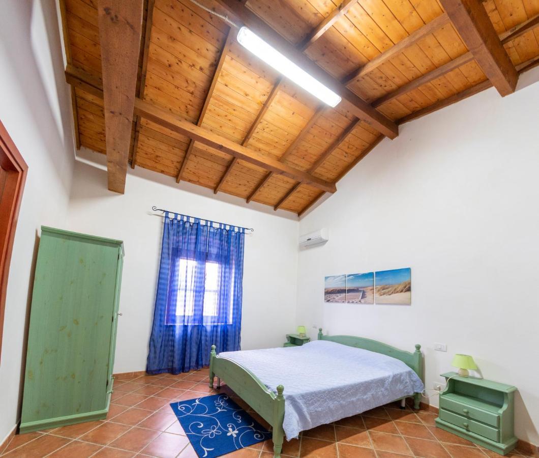 Is Cuccus Bed & Breakfast Masainas Dış mekan fotoğraf