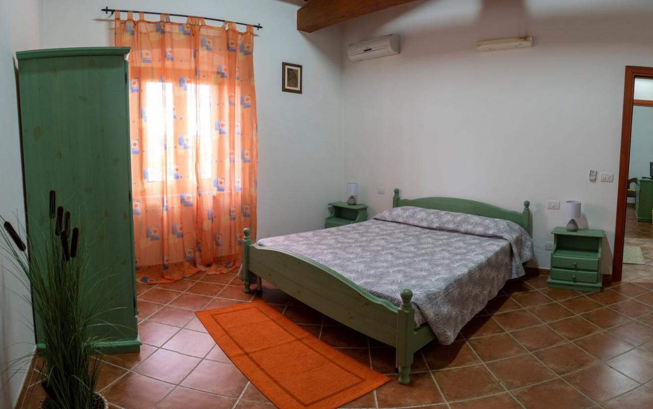 Is Cuccus Bed & Breakfast Masainas Dış mekan fotoğraf